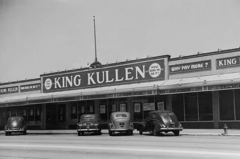 storefront photo of King Kullen store